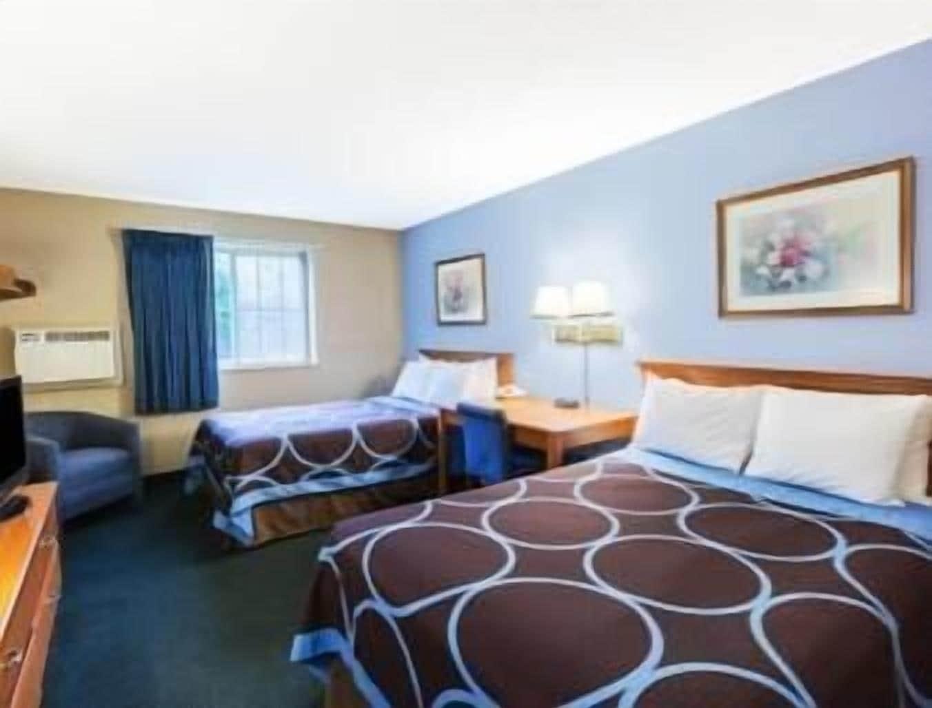 Super 8 By Wyndham - Poconos Hotel