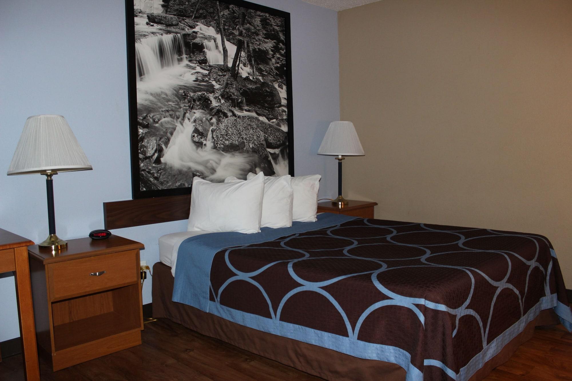 Super 8 By Wyndham - Poconos Hotel East Stroudsburg