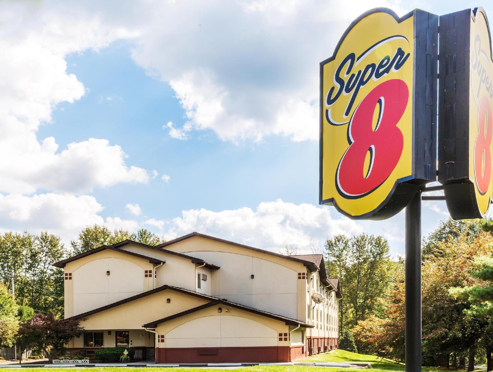 Super 8 By Wyndham - Poconos Hotel East Stroudsburg