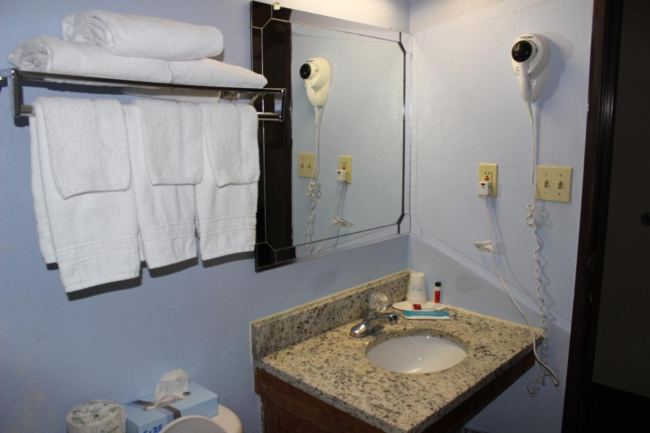 Super 8 By Wyndham - Poconos 2*